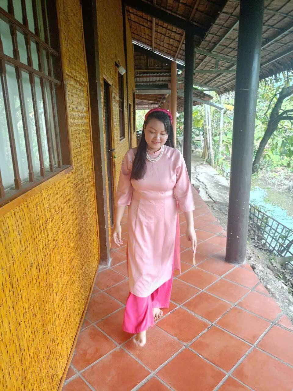 Ngoc Phuong Homestay Виньлонг Экстерьер фото
